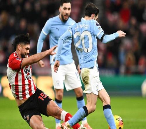 枪林弹雨下,意外哑火,利物浦创,开云体育,开云体育官网,开云体育app,开云体育平台,KAIYUN,SPORTS,kaiyun登录入口