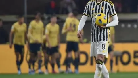 澳超豪取21胜16负，背后悬念重重，究竟谁能笑傲江湖？